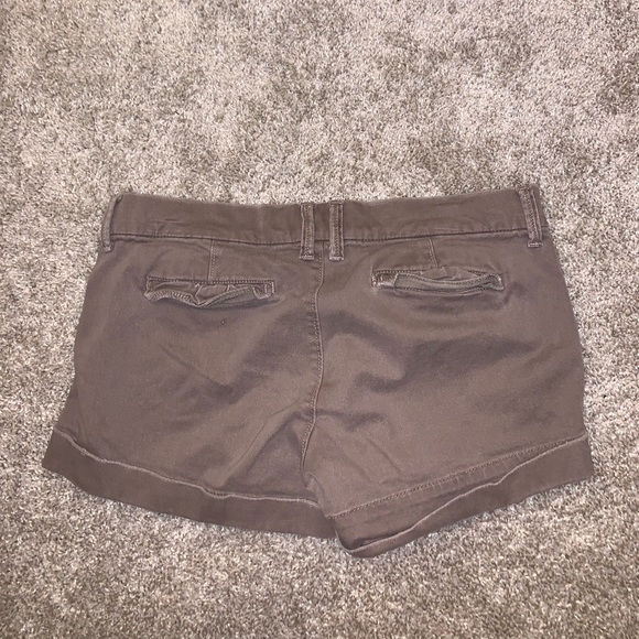 Abercrombie & Fitch Dark Brown shorts size 2 - Picture 9 of 11